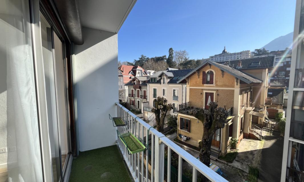 Location appartement Aix Les Bains 2 pièces 39 m2 - réf. 7396 - Photo 1