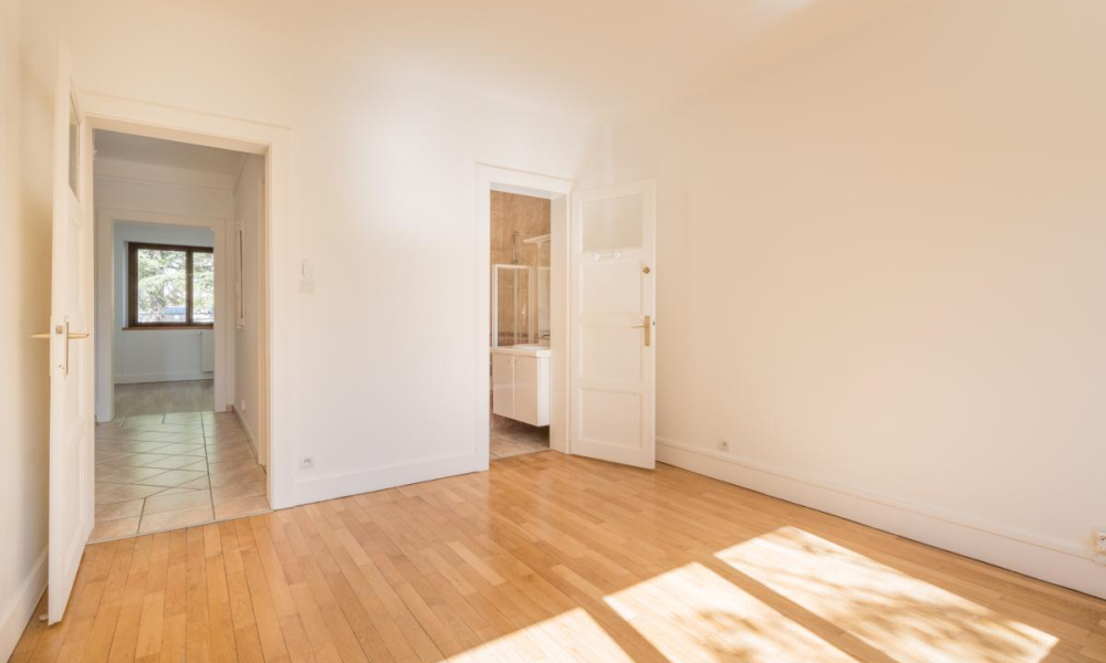 Location appartement Annecy 2 pièces 46 m2 - réf. 7303 - Photo 3