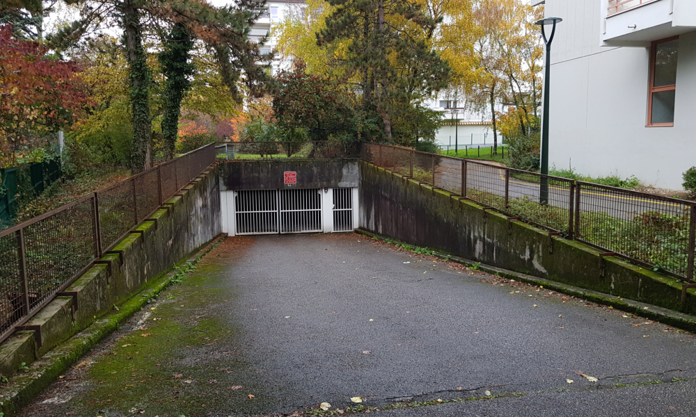 Location garage 10 m² à Annecy - réf. 16238-6 - Photo 3