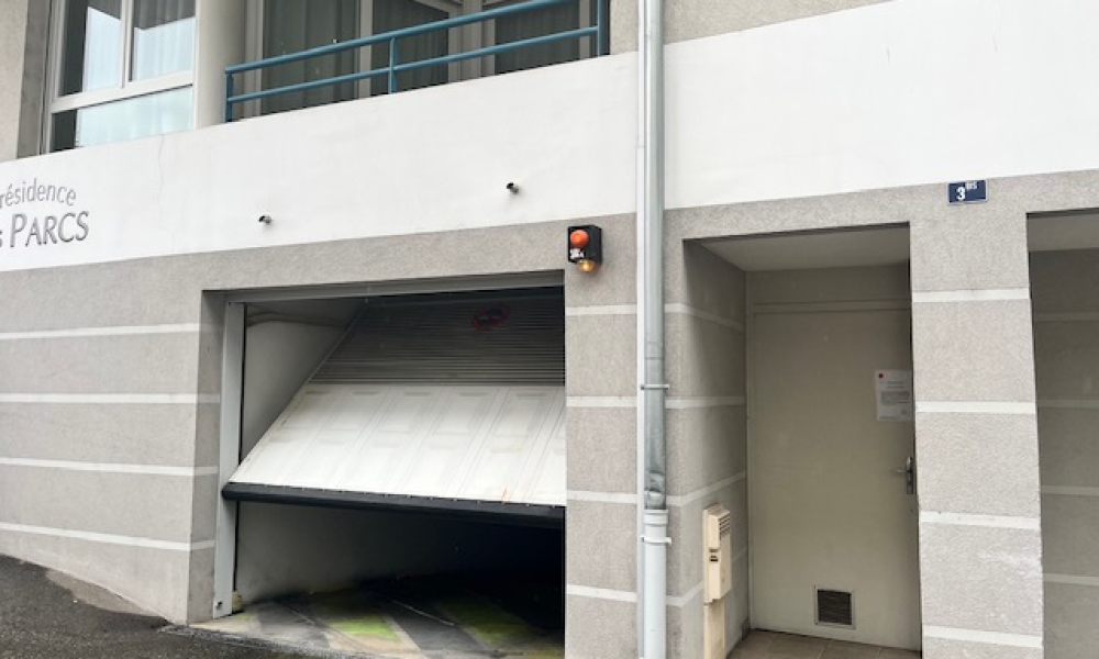 Location stationnement Aix Les Bains pièces 1 m2 - réf. 7261 - Photo 2
