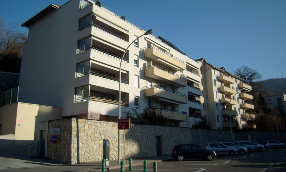 Location stationnement Annecy pièces 1 m2 - réf. 7384 - Photo 1