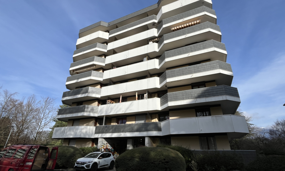 Vente appartement 4 pièces à La Motte-Servolex - réf. 4797 - Photo 2