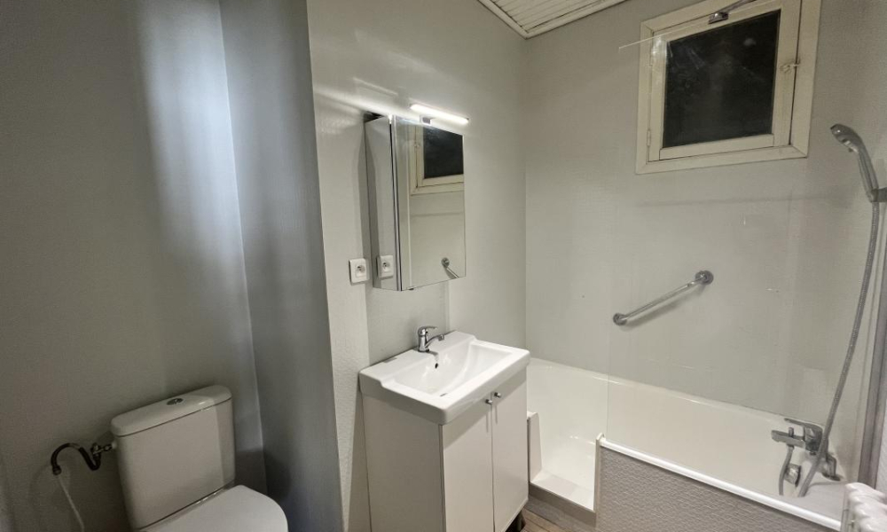 Location appartement Aix Les Bains 2 pièces 22 m2 - réf. 7091 - Photo 4