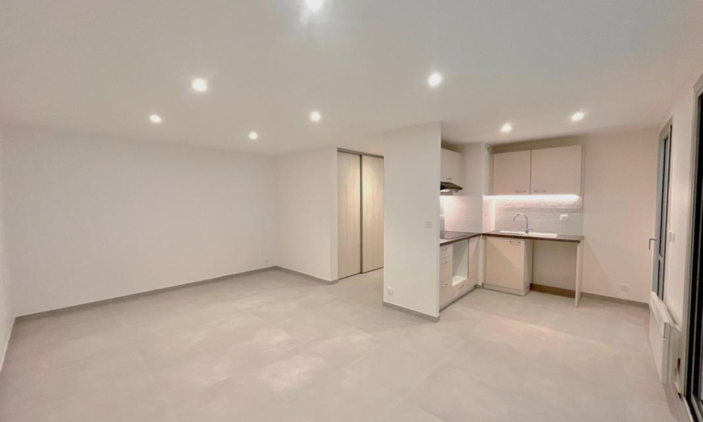 Location appartement Annecy 2 pièces 55 m2 - réf. 7434 - Photo 5