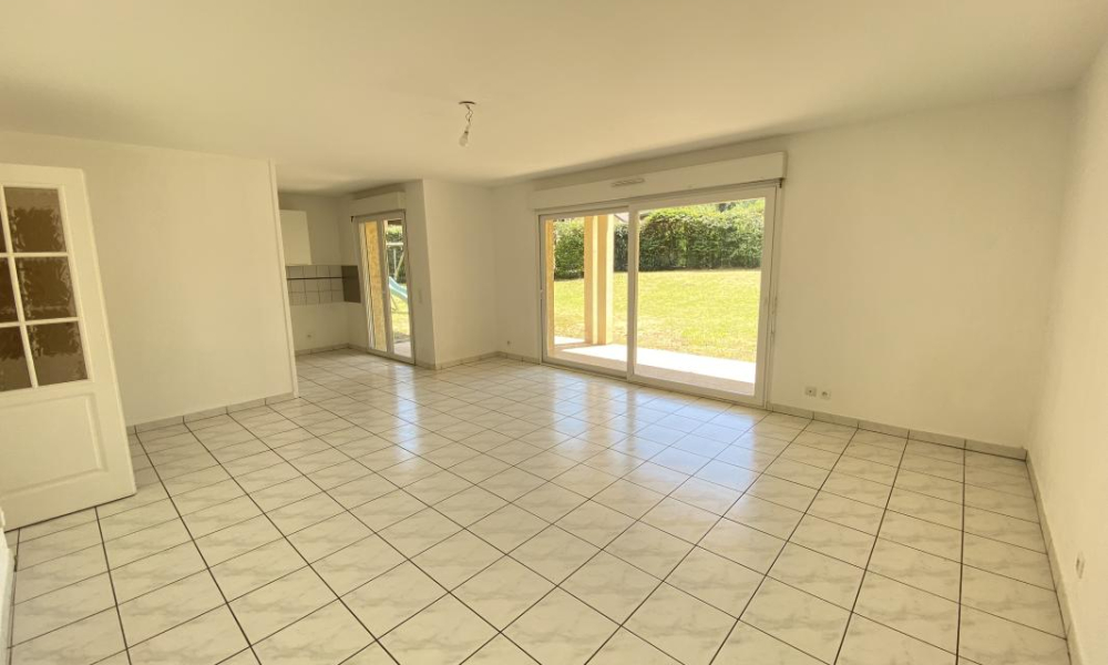Location appartement Sevrier 4 pièces 85 m2 - réf. 7455 - Photo 3