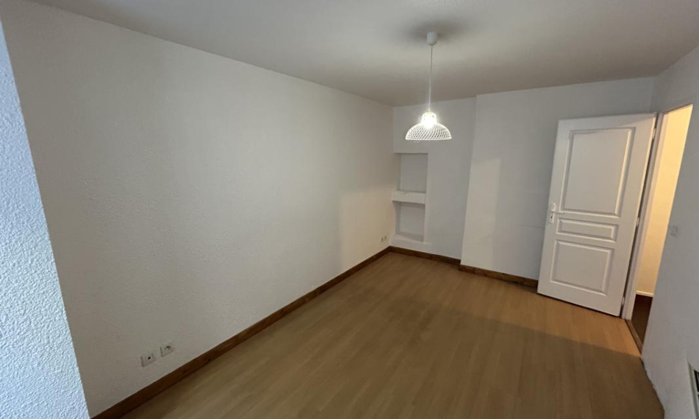 Location appartement Rumilly 2 pièces 43 m2 - réf. 7244 - Photo 2