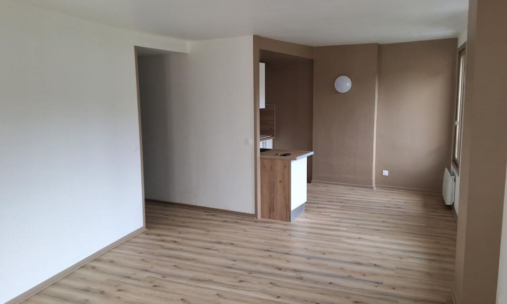 Location appartement Rumilly 1 pièces 40 m2 - réf. 7557 - Photo 1