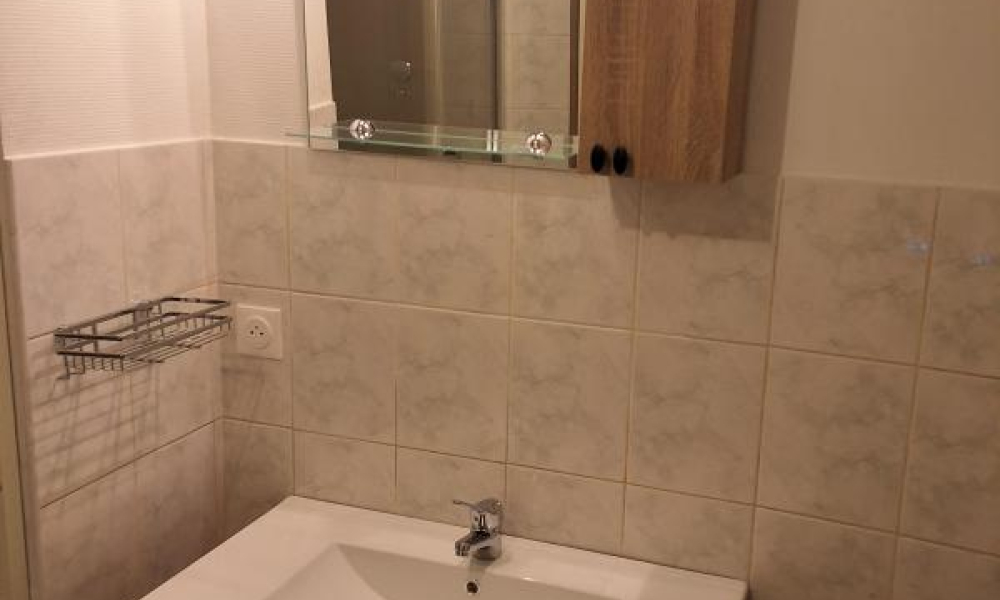 Location appartement Rumilly 1 pièces 40 m2 - réf. 7557 - Photo 4