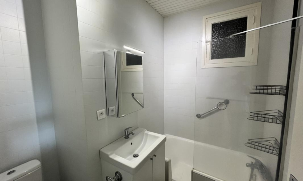 Location appartement Aix Les Bains 2 pièces 24 m2 - réf. 7600 - Photo 4