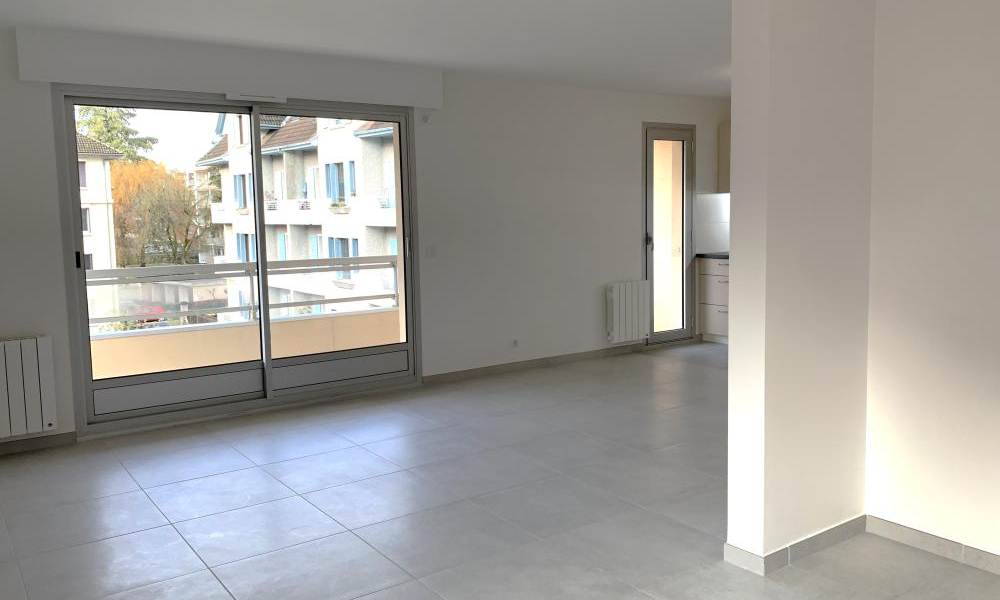 Location appartement Annecy 4 pièces 89 m2 - réf. 7718 - Photo 5