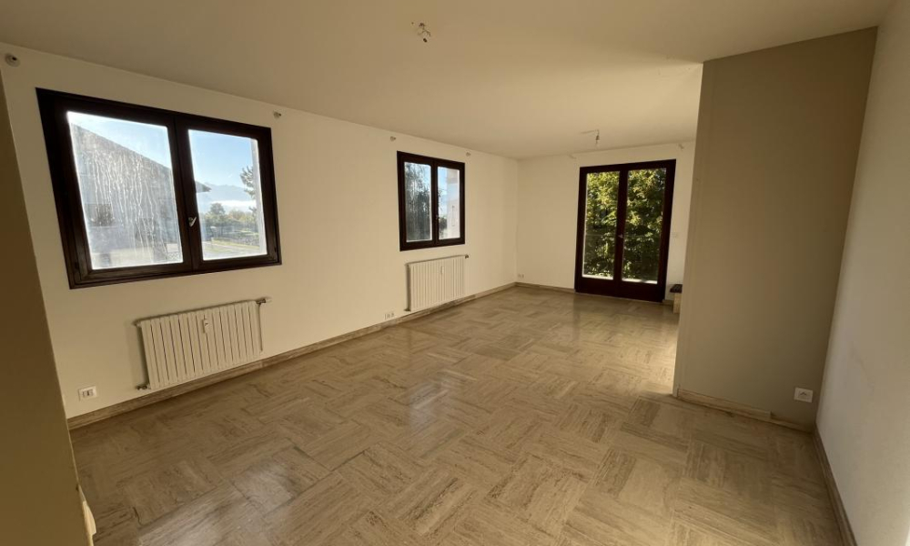 Location appartement Metz Tessy 3 pièces 88 m2 - réf. 6000 - Photo 3