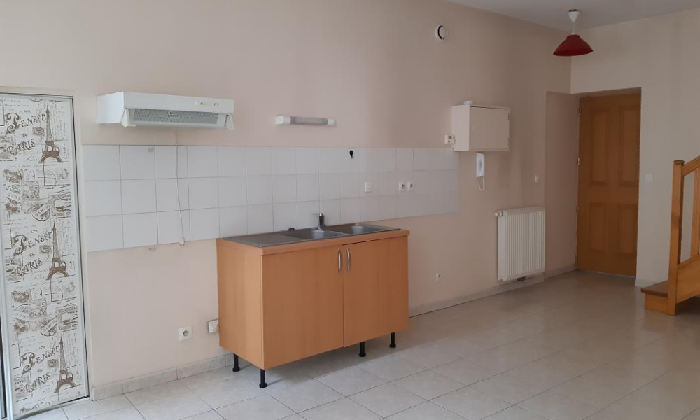 Location appartement Rumilly 1 pièces 32 m2 - réf. 7705 - Photo 2