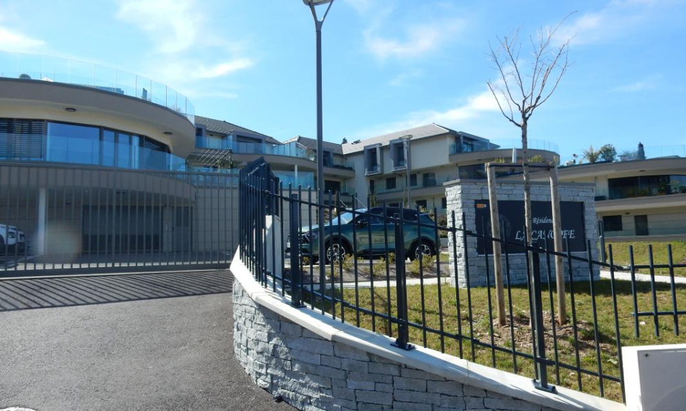 Location stationnement Aix Les Bains pièces 25 m2 - réf. 7691 - Photo 1