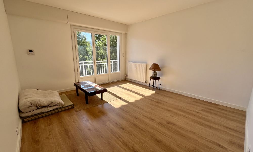 Vente appartement 2 pièces à Aix-les-Bains - réf. 4902 - Photo 1