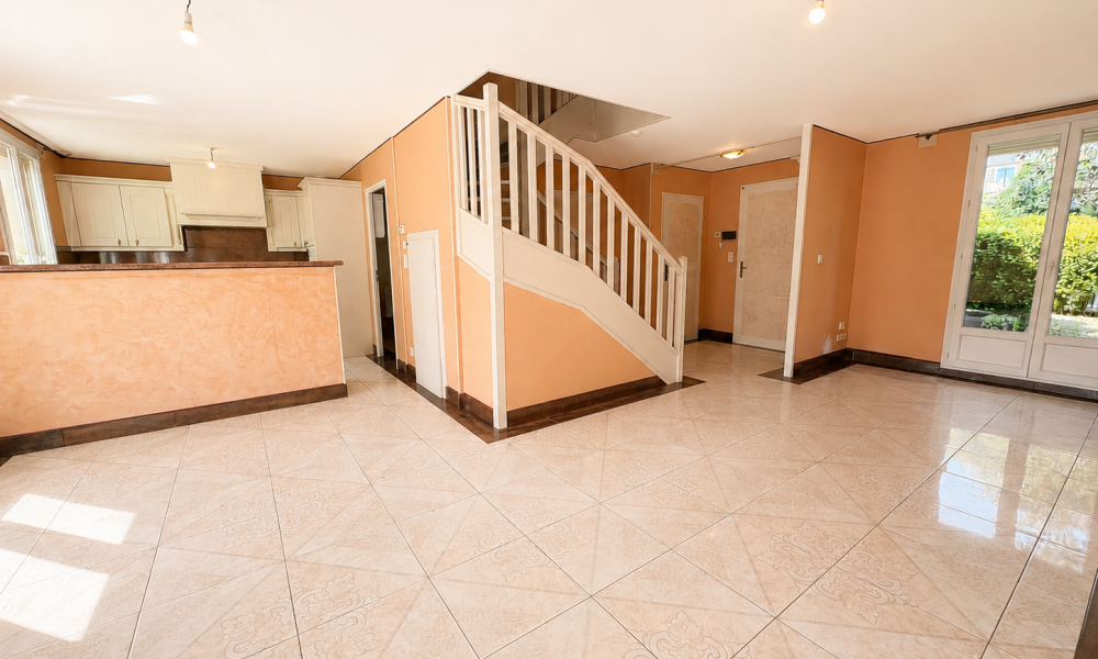 Vente maison 5 pièces à Rumilly - réf. 4898 - Photo 7