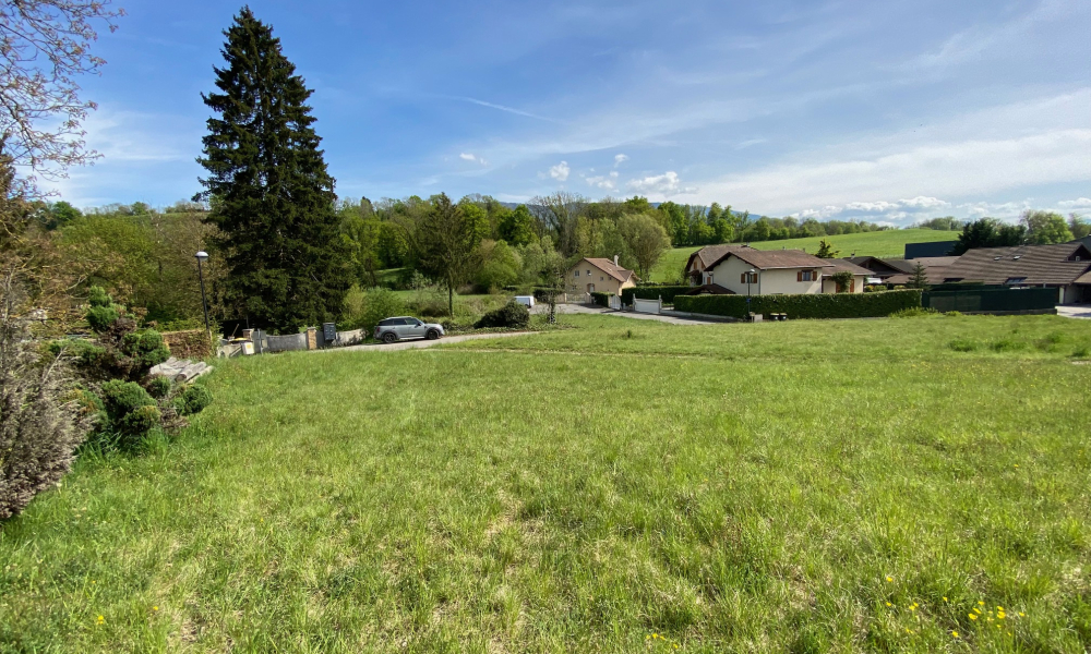 Vente terrain 876 m² à Annecy - réf. 4856 TRE - Photo 1