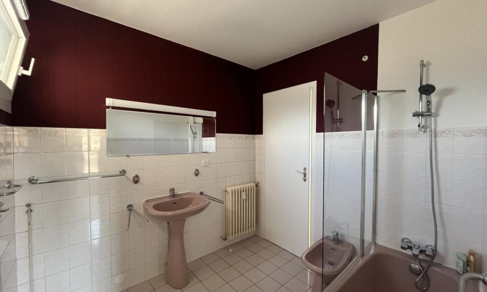 Location appartement Aix Les Bains 4 pièces 93 m2 - réf. 7707 - Photo 8