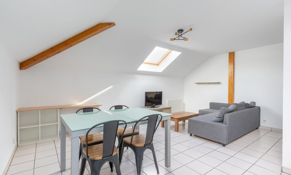 Location appartement Annecy 2 pièces 53 m2 - réf. 7792 - Photo 1