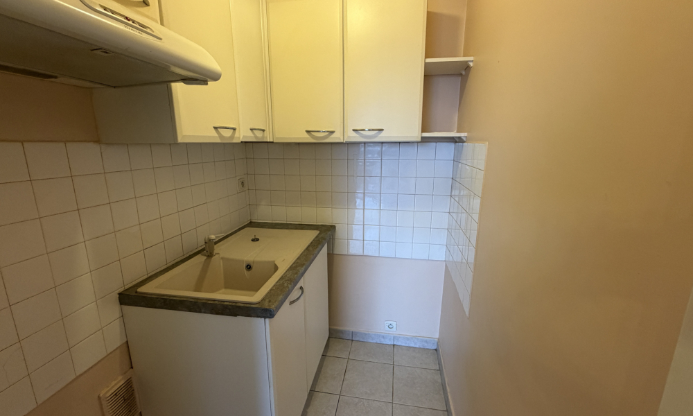 Vente appartement 1 pièce à Aix-les-Bains - réf. 4921 - Photo 2