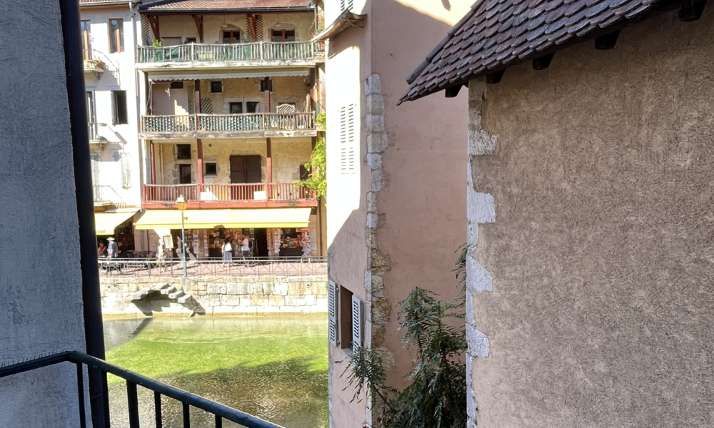 Vente appartement 4 pièces à Annecy - réf. 4936 SI - Photo 1