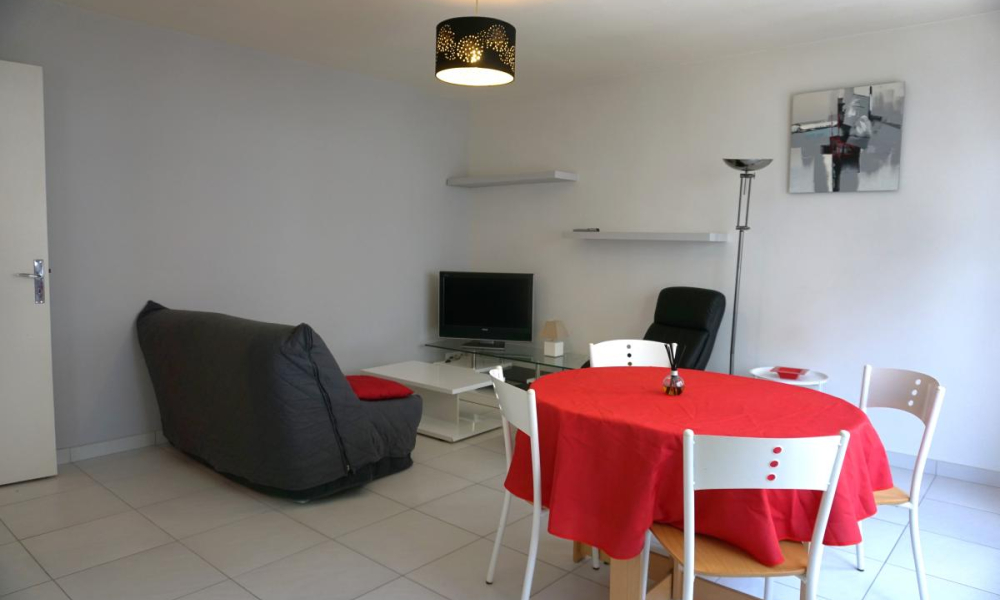 Location appartement Annecy 2 pièces 46 m2 - réf. 7876 - Photo 2