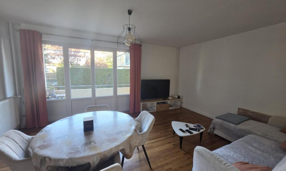 Location appartement Rumilly 3 pièces 75 m2 - réf. 7856 - Photo 1