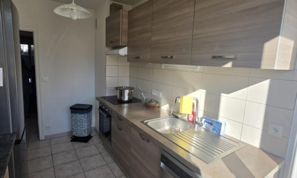Location appartement Rumilly 3 pièces 75 m2 - réf. 7856 - Photo 2