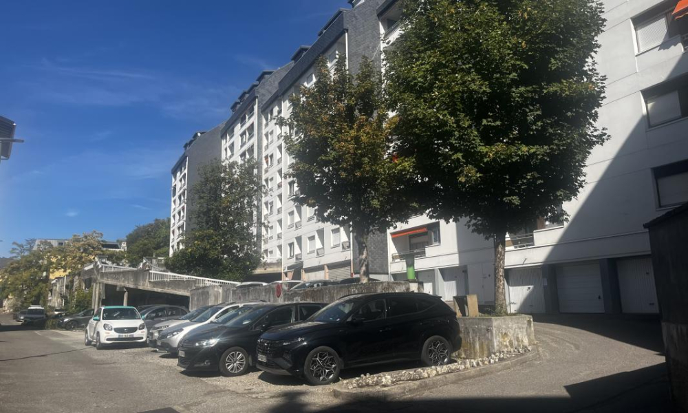 Location stationnement Aix Les Bains pièces 1 m2 - réf. 7889 - Photo 2