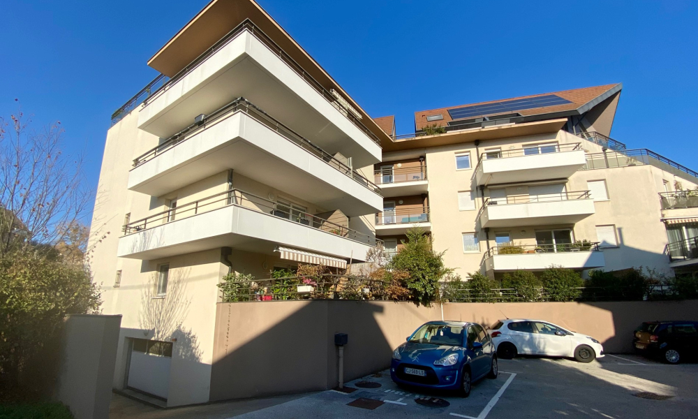 Vente appartement 2 pièces à Annecy - réf. 4951 CQ - Photo 1