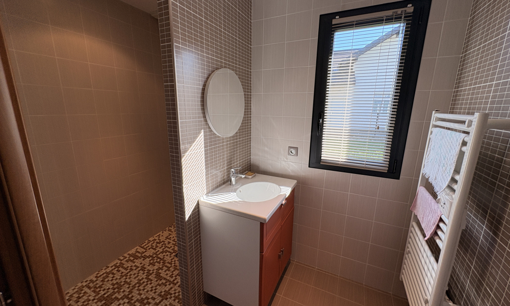 Vente maison 4 pièces à Voglans - réf. 8000 - Photo 9